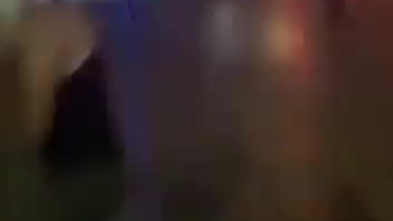 Protestujący podpalili ambasadę Izraela w Ammanie w Jordanii