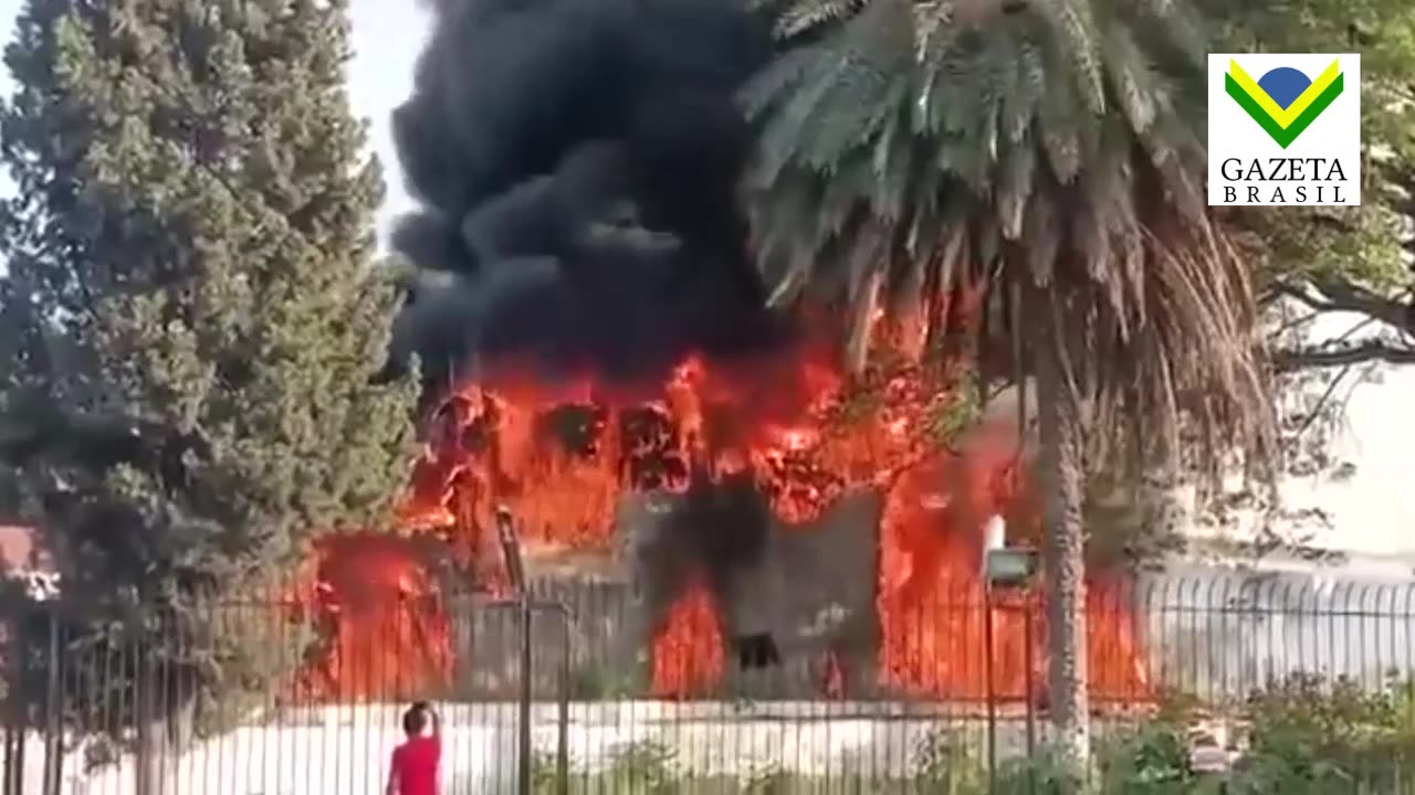 Protestos eclodem em cidades do Paquistão após prisão de Imran Khan