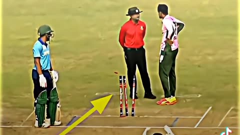 Shakib angry inside of umpire 😎😈