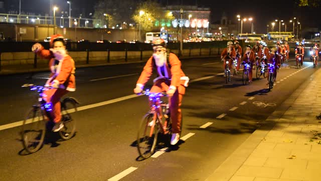 Cycling Santas