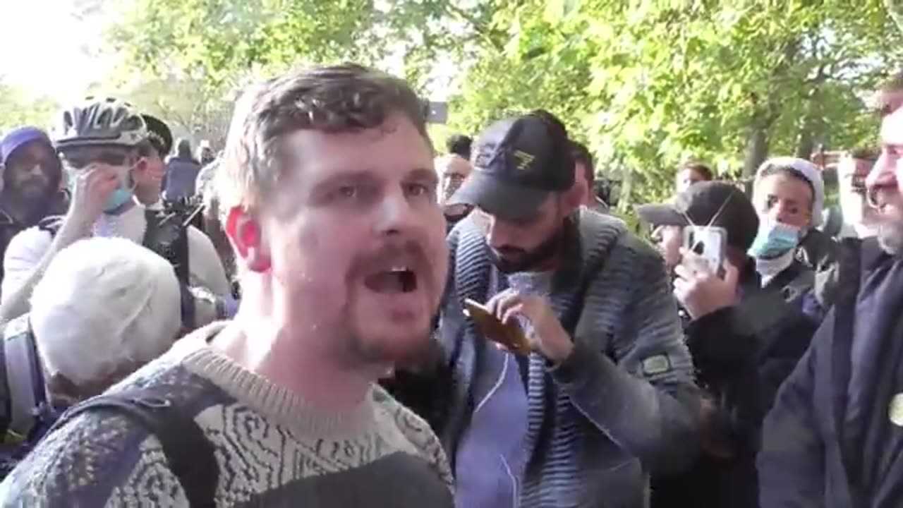 WHAT IS GOING ON AT SPEAKERS CORNER #BOBSPEAKERSCORNER