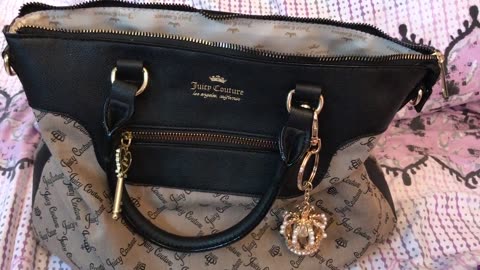 What's in my Juicy Couture Cloud Nine Satchel Bag