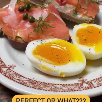 SAVORY SMOKED SALMON SANDWICH AND JAMMY EGGS