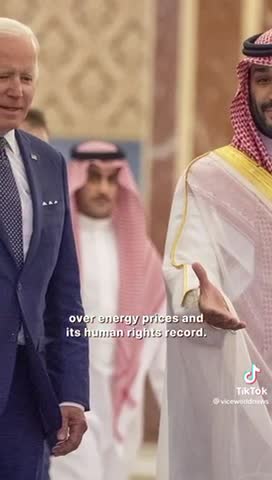 Why Did Saudi Arabia Roll Out the Red Carpet for China's President?