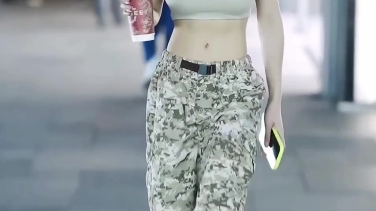 Chinese Street Style ❤️‍ClipchampGirls