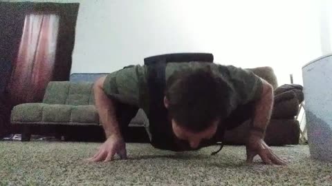 Weighted Fingertip Pushups