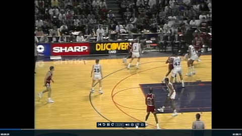 PARTIDO HISTORICO 3/28/90: Bulls vs Cavs - MJ scores career-high 69