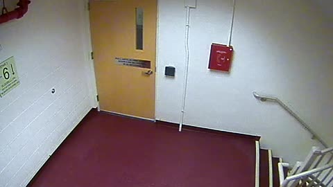 8435OHOB06Stair2_2021-01-05_06h40min00s800ms.mp4