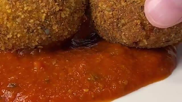 Arancini 🇮🇹Italian Rice Balls with Marinara