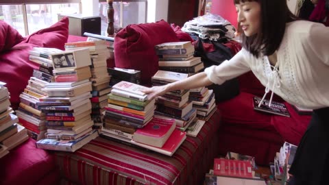 Press Marie Kondo and the KonMari Movement