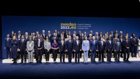 Shiinaha iyo Ruushka ayaa kordhinaya iskaashiga milatari,