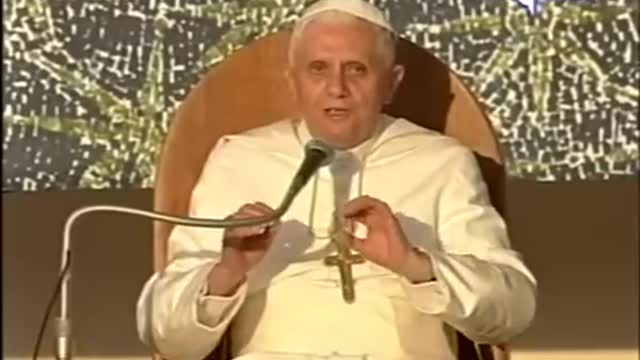 “BENEDETTO XVI SPIEGA AD UNA RAGAZZA COME VA INTESO IL SILENZIO DI DIO!!”😇💖🙏