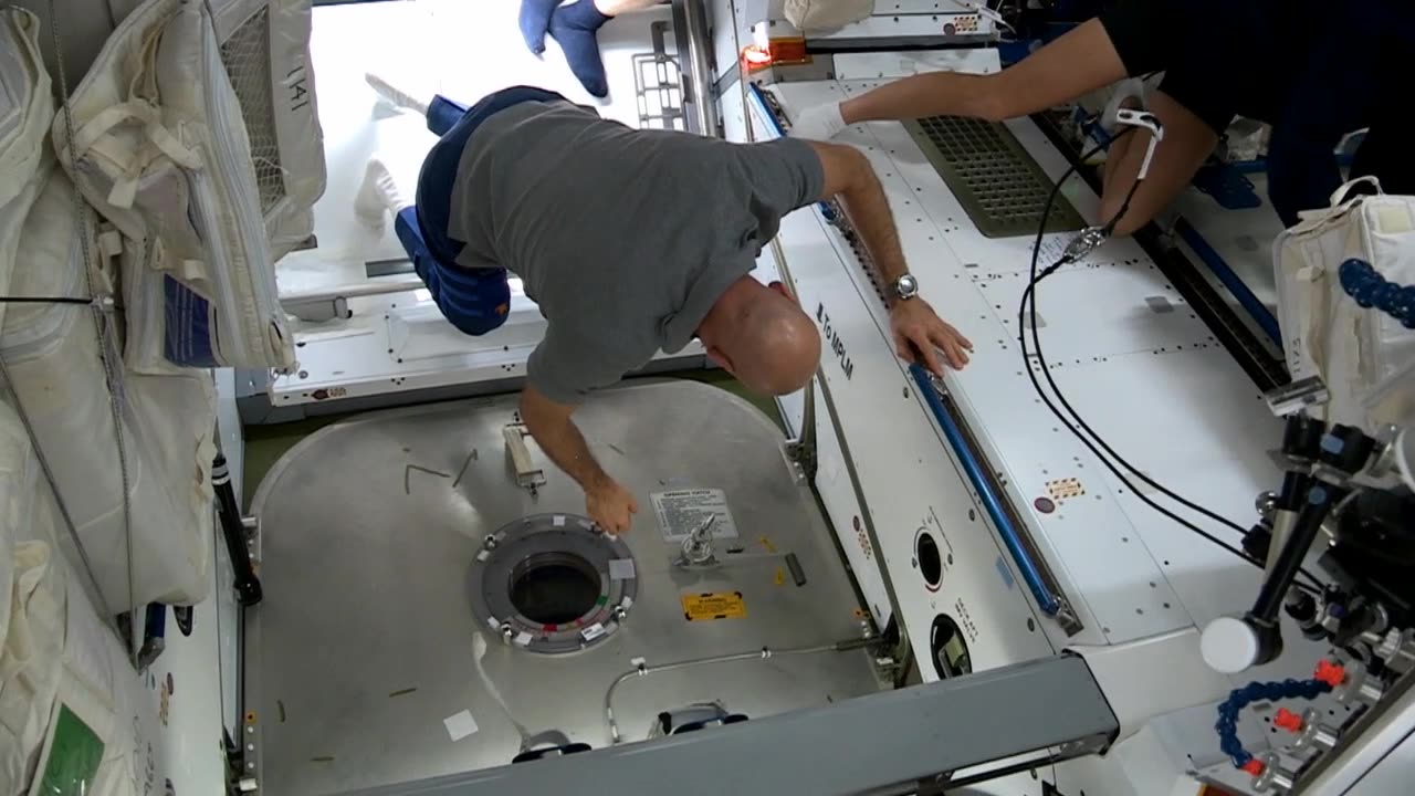 Astronauts Reveal the Unexpected Ways They Have Fun in Space