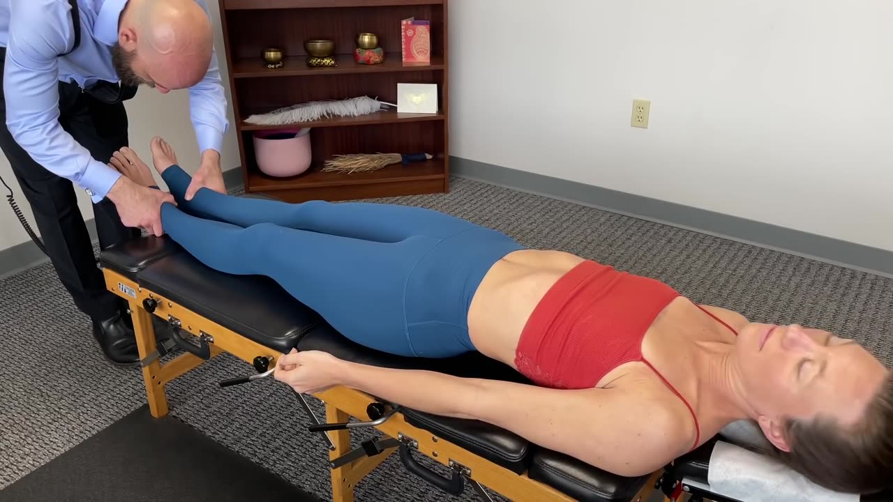 ASMR Chiropractic *EPIC Crunch & Cracking = Calm & Relaxing. Back & Neck Pain Relief.