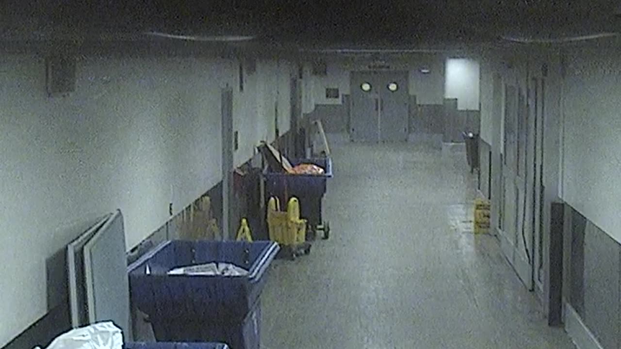 6096RHOBSBLoadingDockHallway_2021-01-05_00h45min07s360ms.mp4