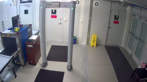 0972USCG00SouthTrailer_2021-01-05_03h40min00s567ms.mp4