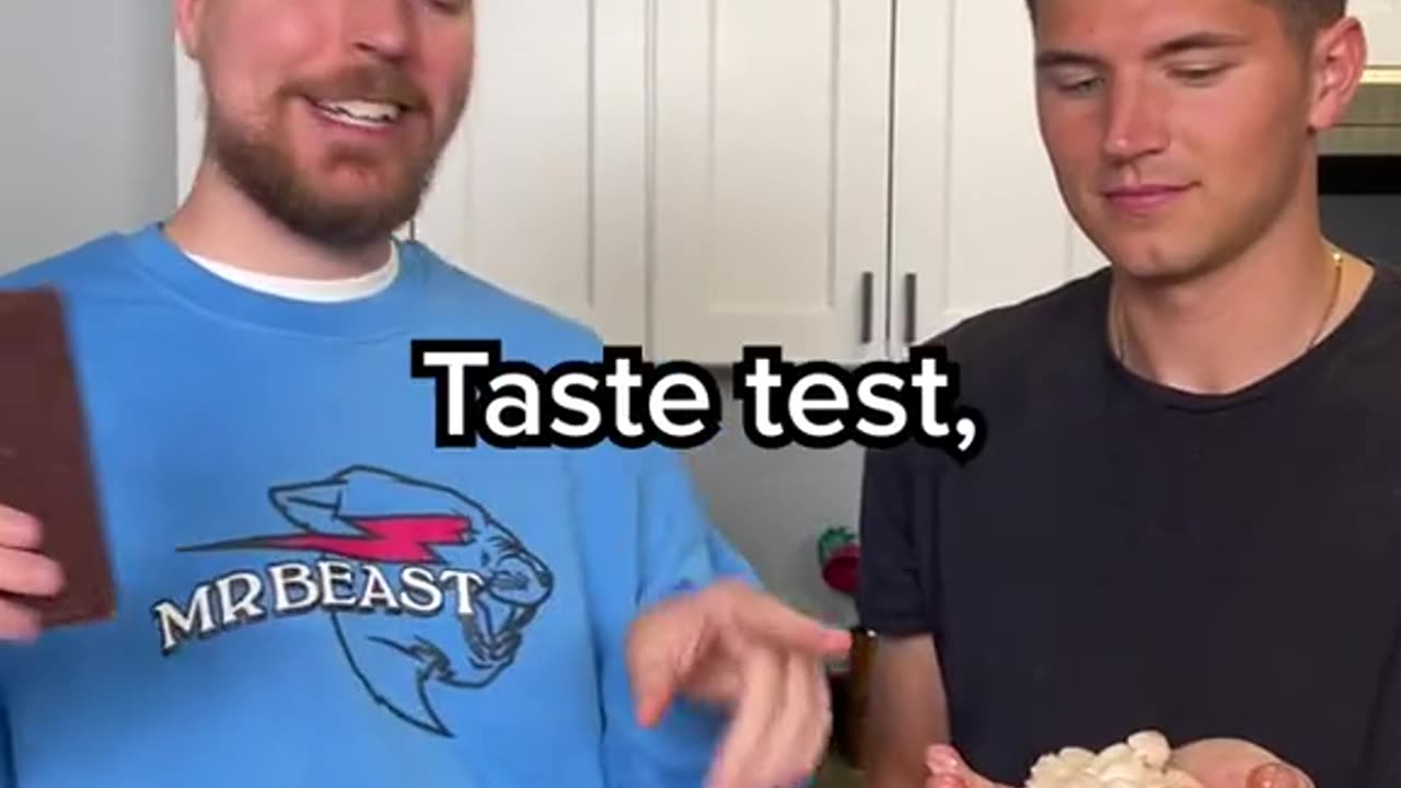 Taste Test Cacao Pod Vs chocolate bar 🍫
