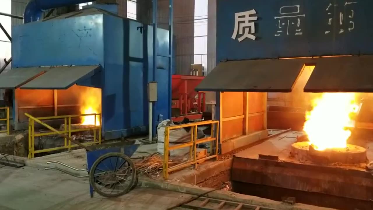 250 Kg Tilting Type Small Induction Copper Melting Furnace Oven For Sale