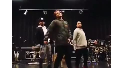 Bruno Mars Epic Dance Move