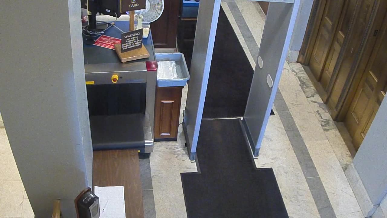 1017RSOB01DelAveADADoor_2021-01-06_06h41min36s503ms.mp4