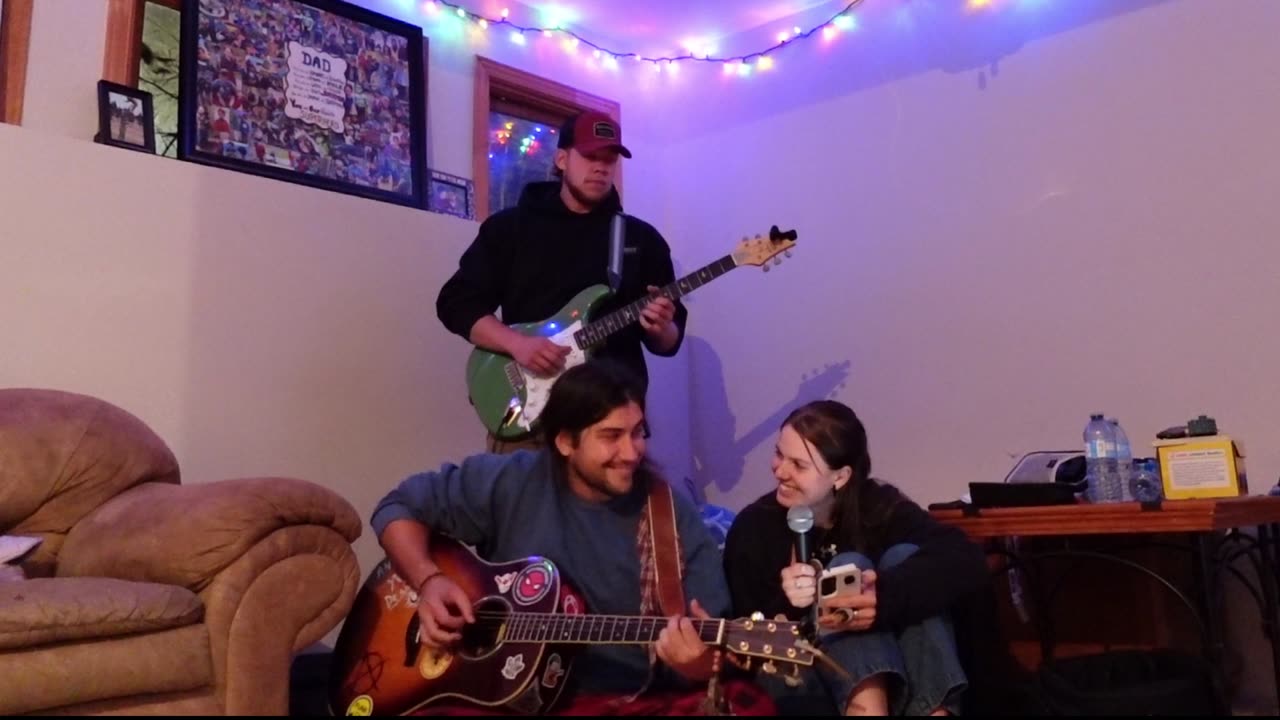 "I Can Tell We Are Going To Be Friends" - Soul Garage (The White Stripes) | Cover Songs