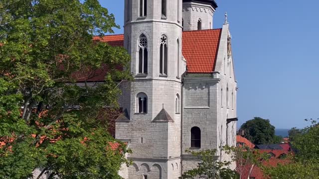 a nice church building So dreamy