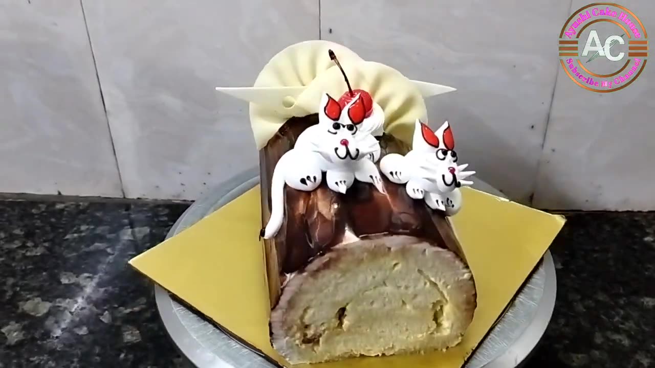 Amazing Pineapple Roll Cake Design |Pineapple Roll Cake Recipe |Rabbit Animal Decorating For Cake