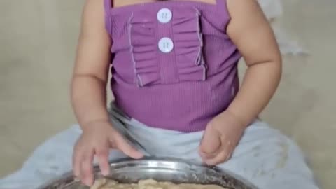 Baby cooks food for Mom If babies can Talk ytshorts