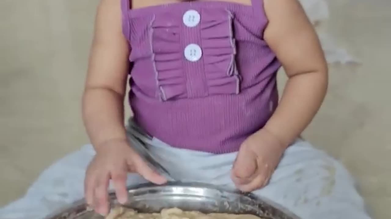 Baby cooks food for Mom If babies can Talk ytshorts