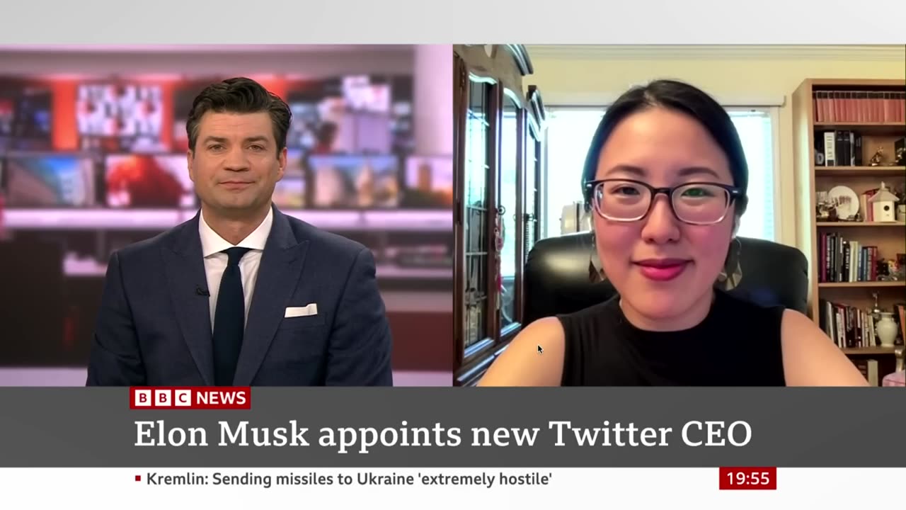 Twitter's Elon Musk names Linda Yaccarino as new CEO - BBC News