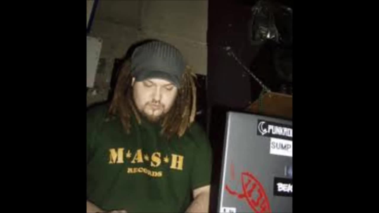Sumone - Mashup Business (bad copy)