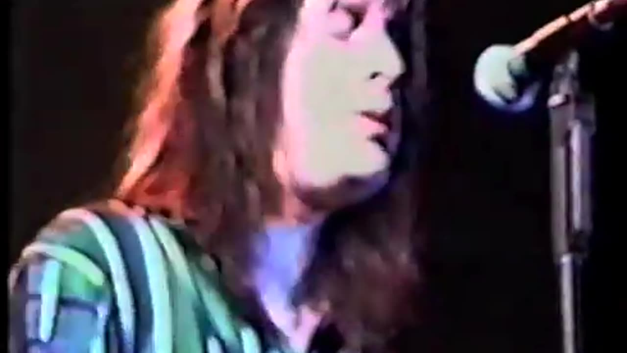 April 17, 1992 - Todd Rundgren 'What's Going On/Mercy Mercy Me' Acoustic