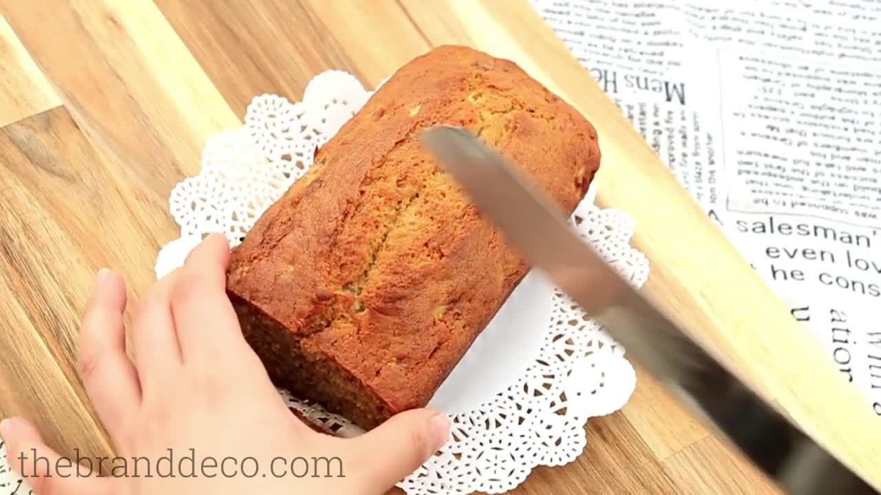 1 MINUTE RECIPE_ How to MAKE a BANANA LOAF - British Cuisine - EASY WAY