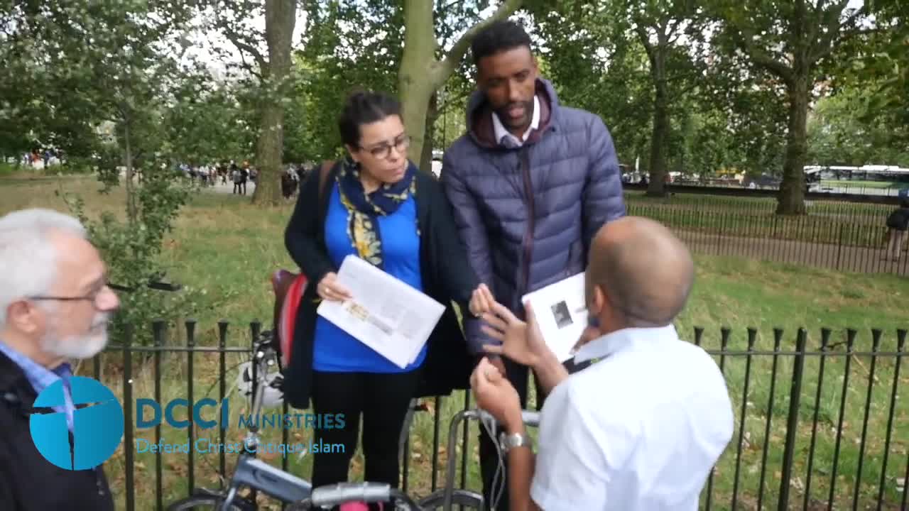 With or without glasses. DCCI @ Speakers Corner