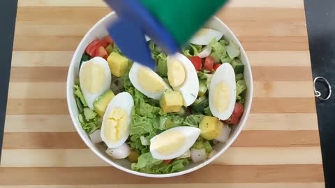 AVOCADO EGG SALAD _ healthy salad for weight loss _ keto salad _ egg salad recipe _ avocado salad