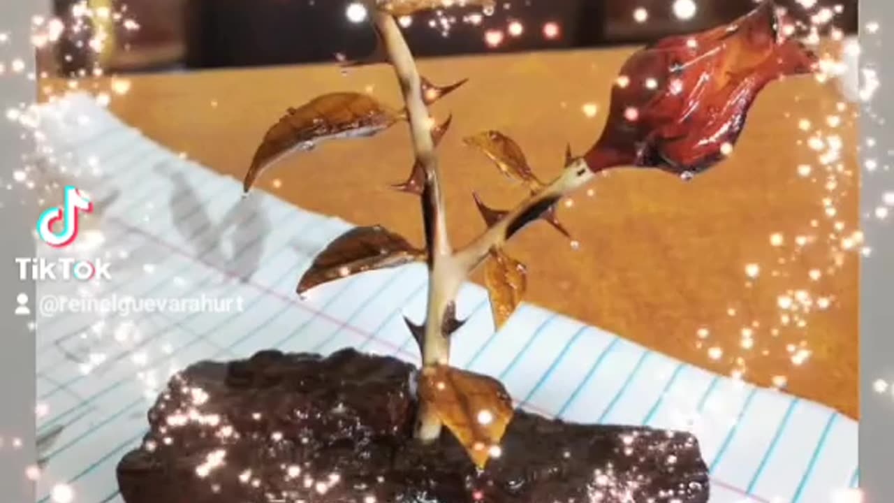 Flor de madera pequeña terminada