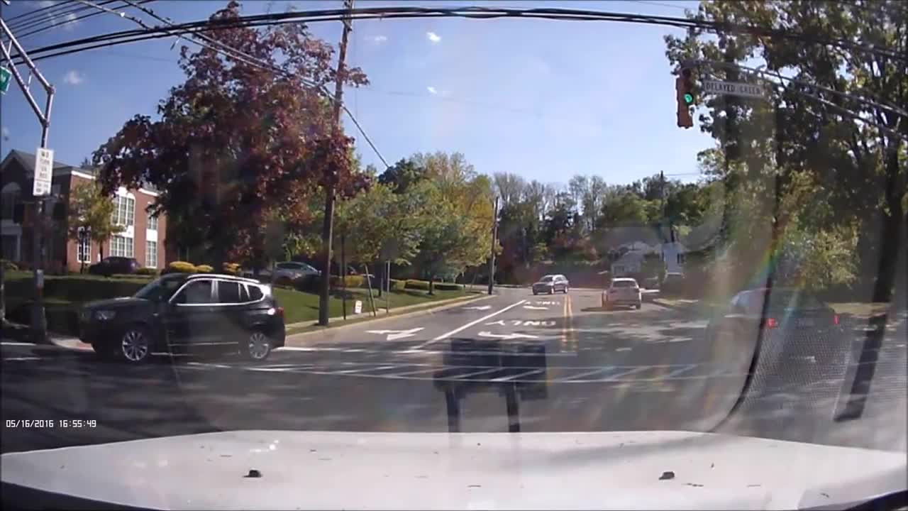 Sometime it's the little things that annoy me the most | Dash Cam Footage