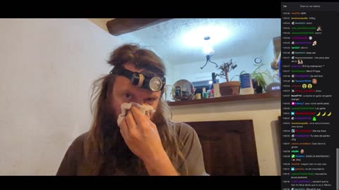 2023-02-23 (2bis.2) - Débarassage - Twitch Triskelina (version avec chat)