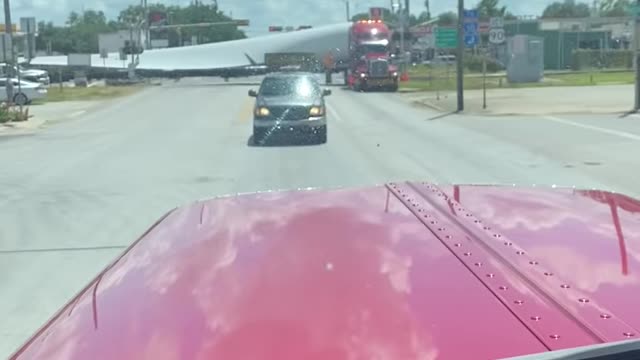 train hit wind blade that's it's in way