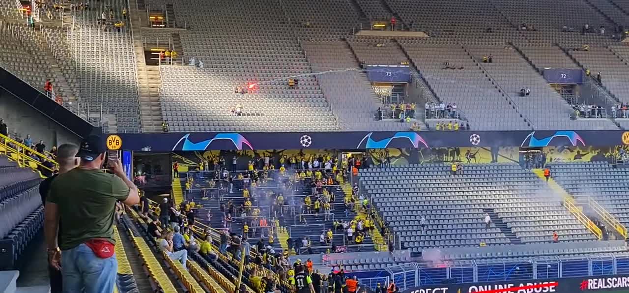 BVB Koppenhagen Champions League Pyrotechnik