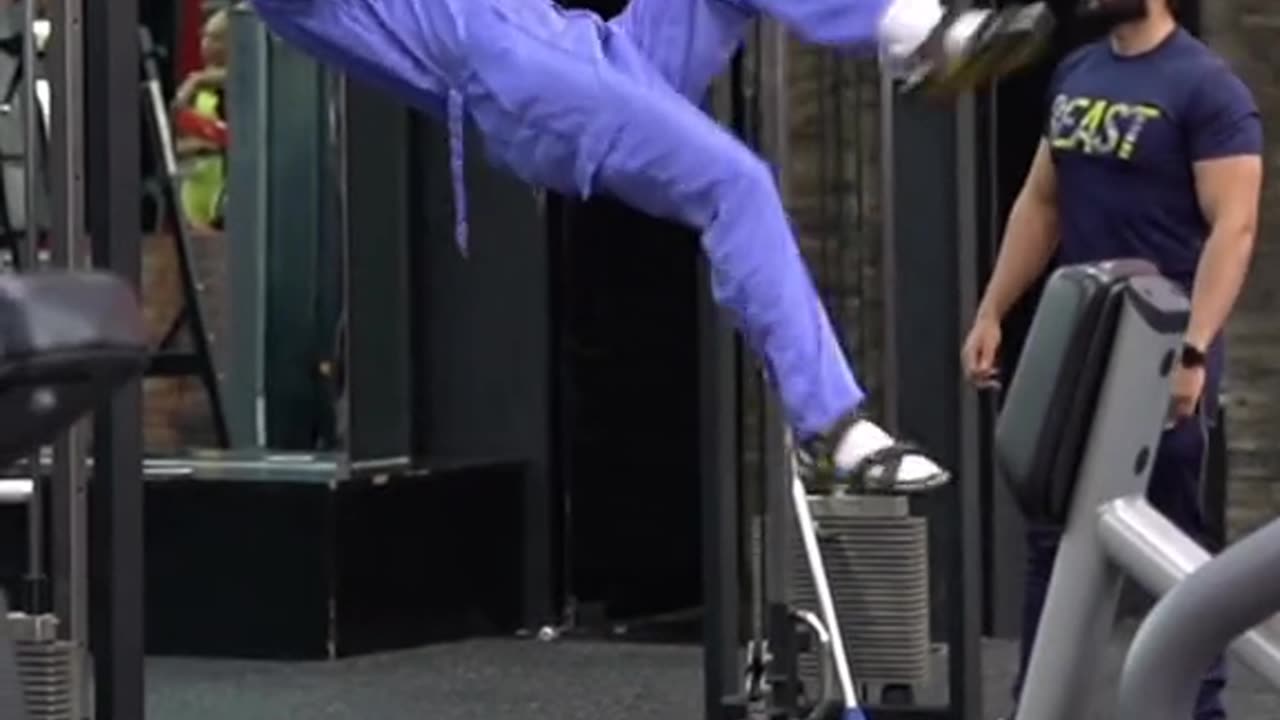Pranking gym guys