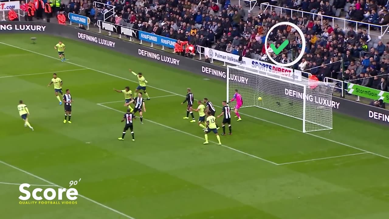 Genius Goals Scored in Impossible Situations