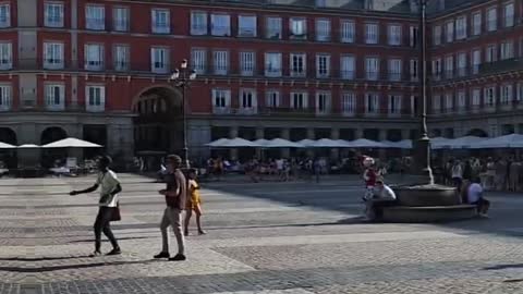 Stunning Street View of Madrid Spain Shows Its Beauty at Every Angle