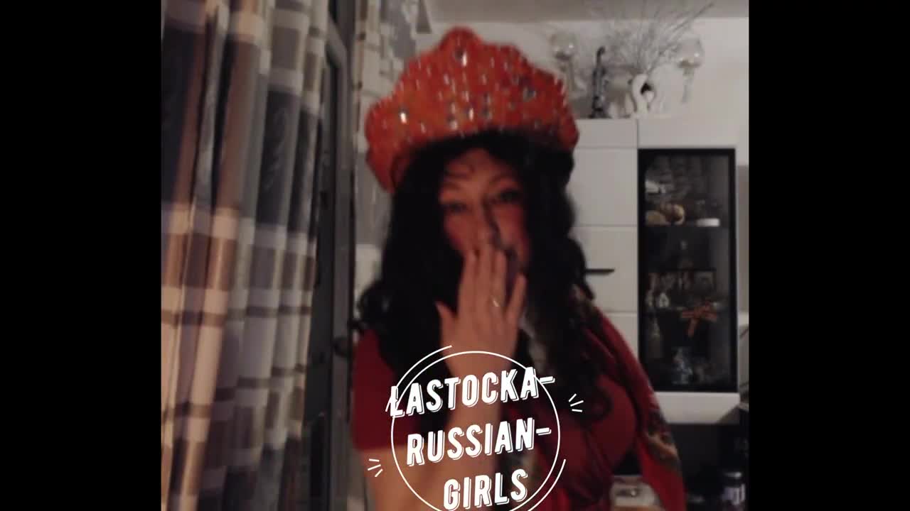 Русская женщина всегда остается русской везде! Lastocka russian girls