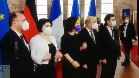 Government Photo op!
