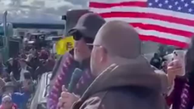 US TRUCKERS CONVOY SINGS