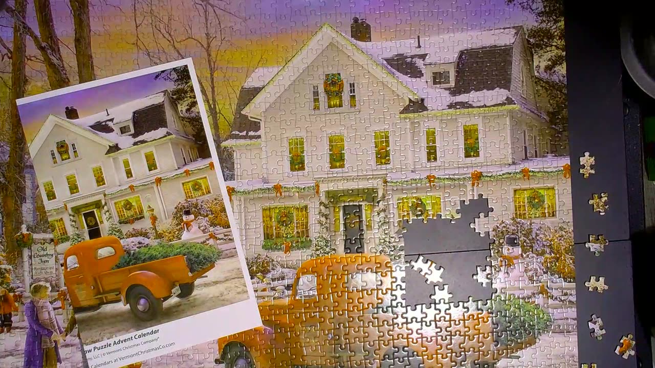 The Inn at Christmas Jigsaw Day 10 - Just Rest Your Eyes (JRYE#490)
