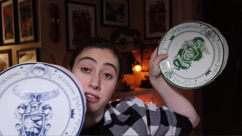 Unboxing Harry Potter House Plates: Gryffindor, Hufflepuff, Ravenclaw, Slytherin #harrypotter