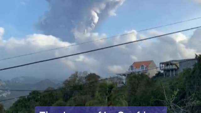 Timelapse of La Soufriere volcano shooting plumes of ash into the sky