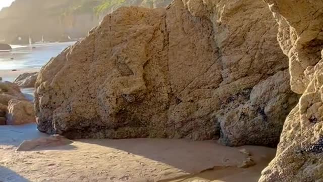 Malibusea caves